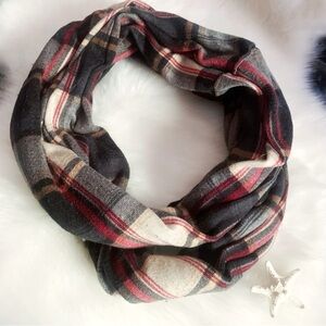 TARGET Tartan Plaid Infinity Scarf Red Black OS